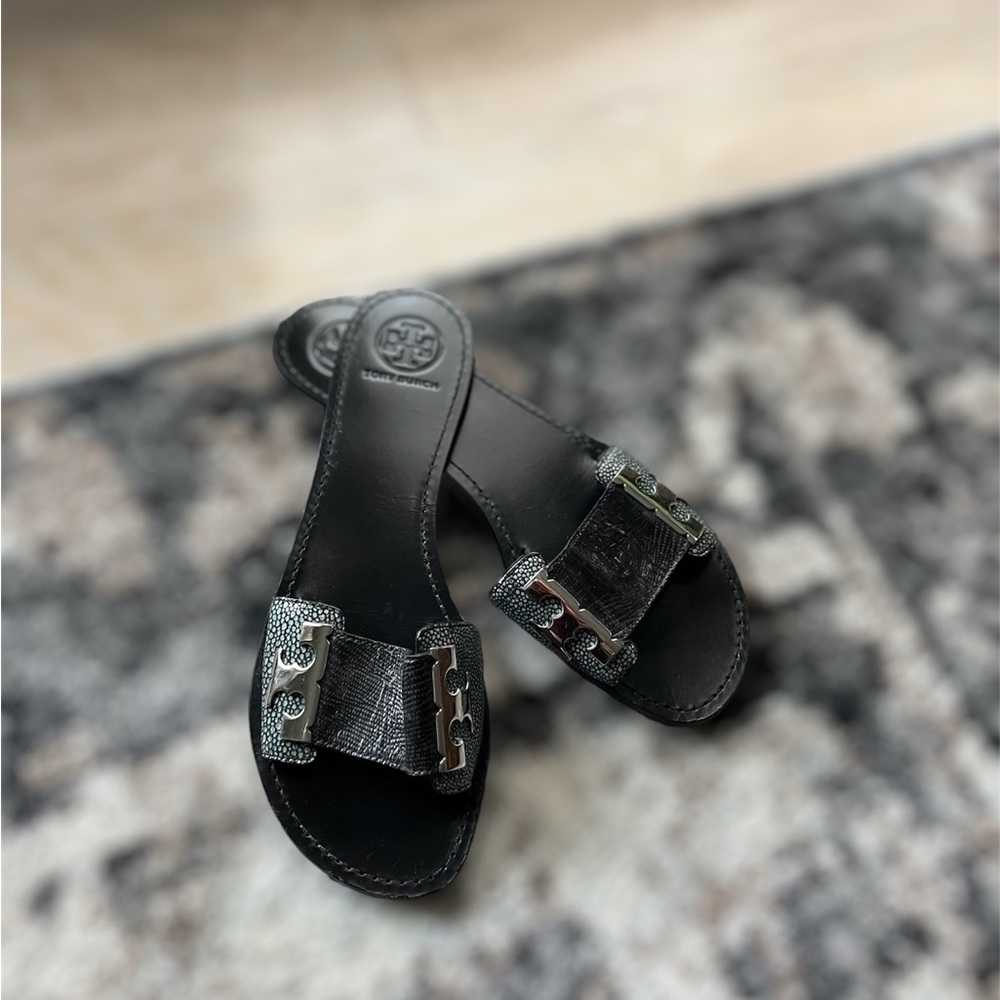 Tory Burch slides